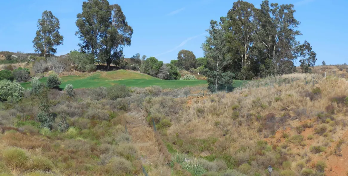 Продажа  жилого участка в La Cala de Mijas 4