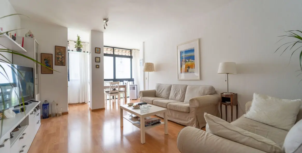 Продажа апартаментов на среднем этаже в Torreblanca 1