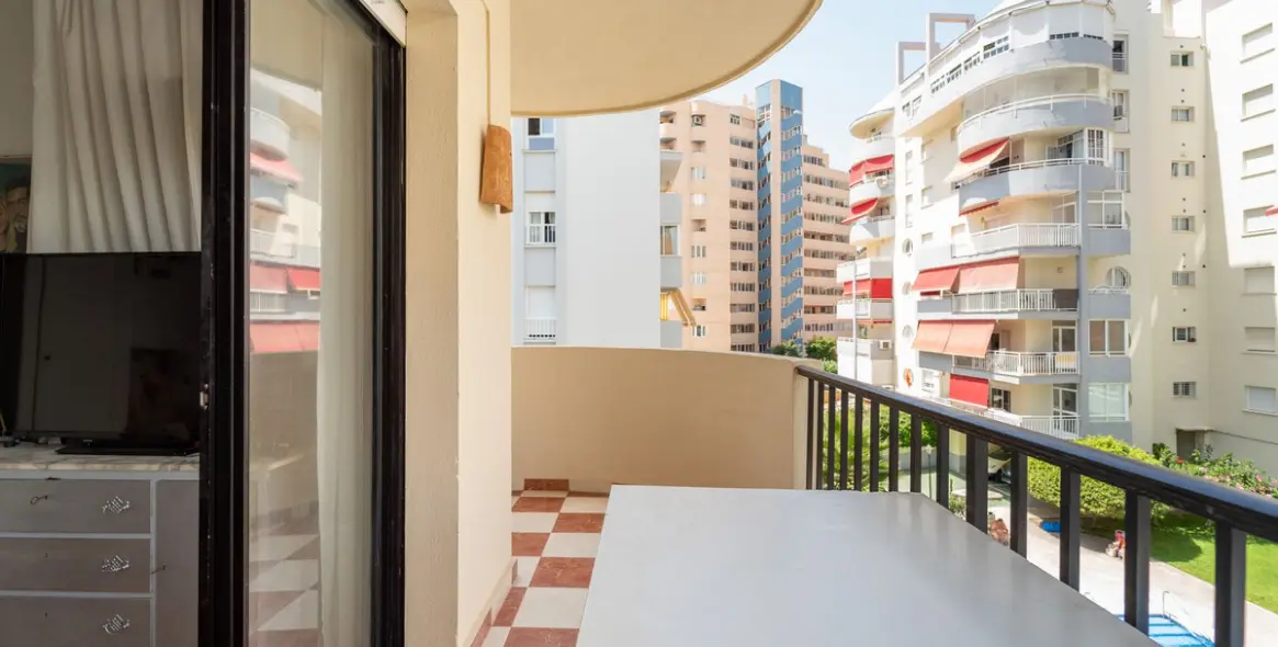 Продажа апартаментов на среднем этаже в Torreblanca 19