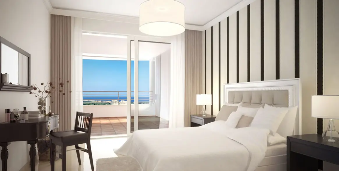 Sale of middle floor apartment in Rincón de la Victoria 11