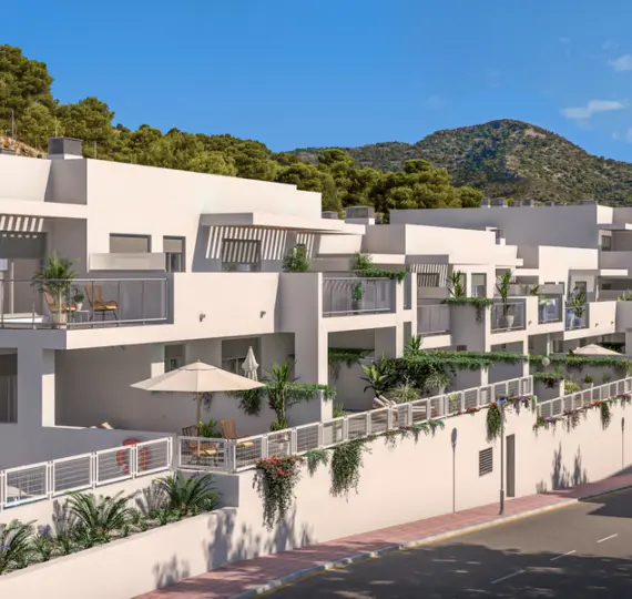 Продажа апартаментов на среднем этаже в Benalmadena