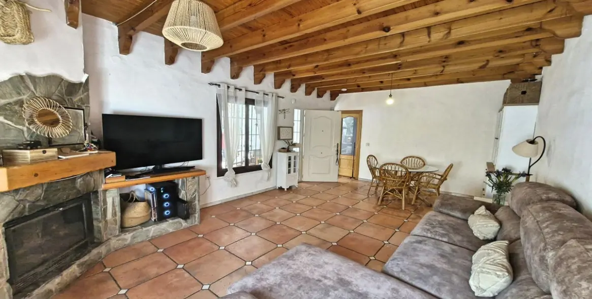 Sale of finca - cortijo in Coín 3