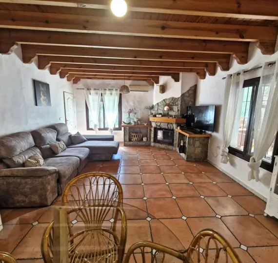 Sale of finca - cortijo in Coín