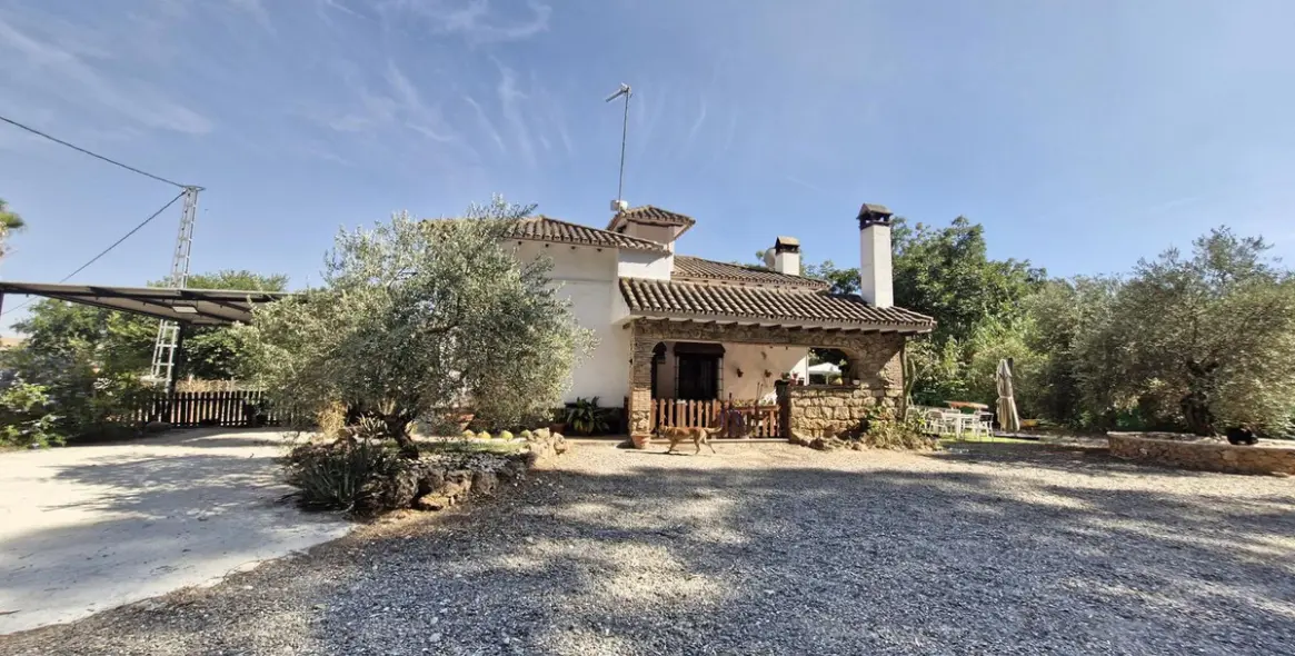 Sale of finca - cortijo in Coín 20