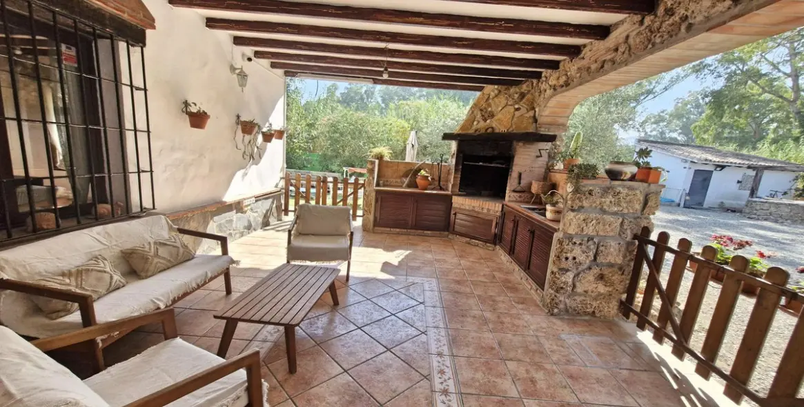 Sale of finca - cortijo in Coín 23