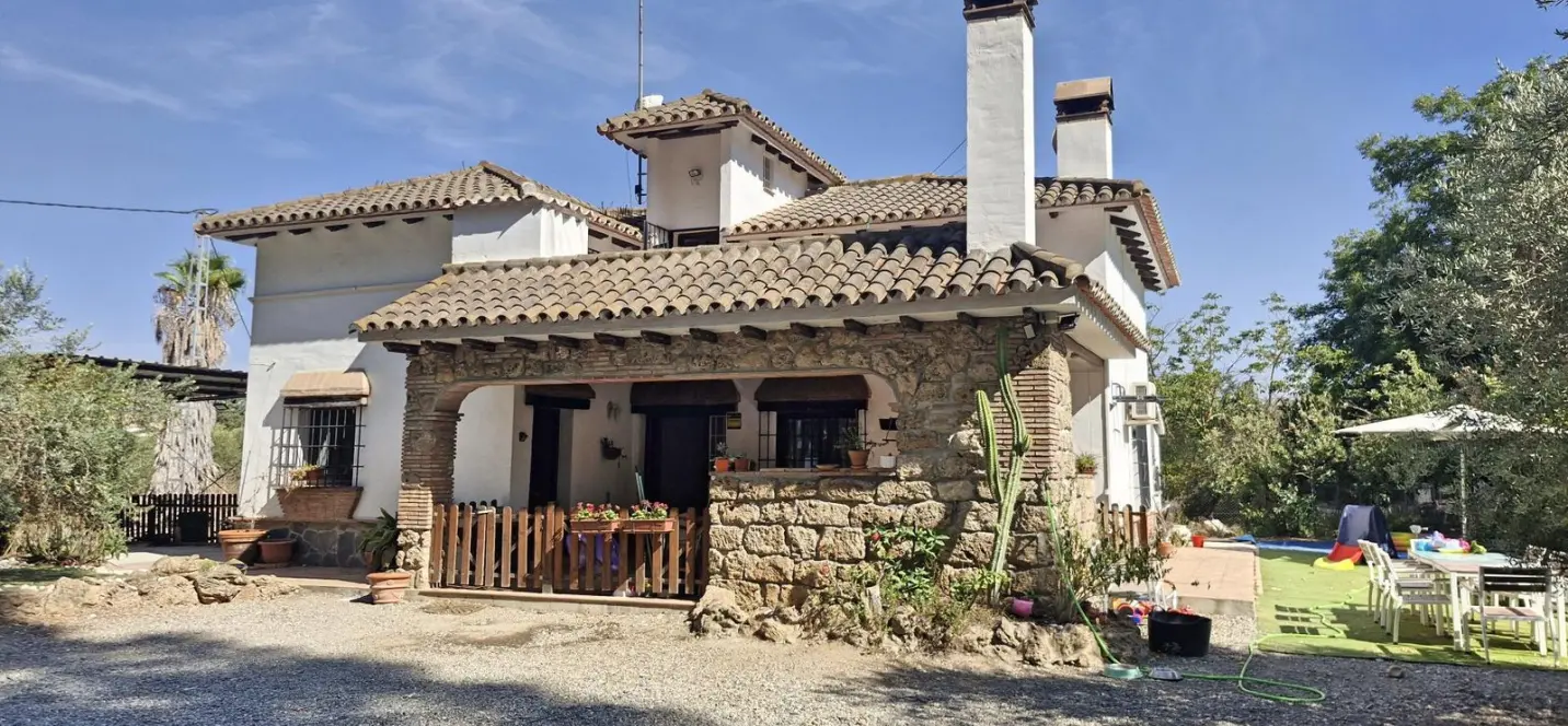 Venta de finca - cortijo en Coín 0