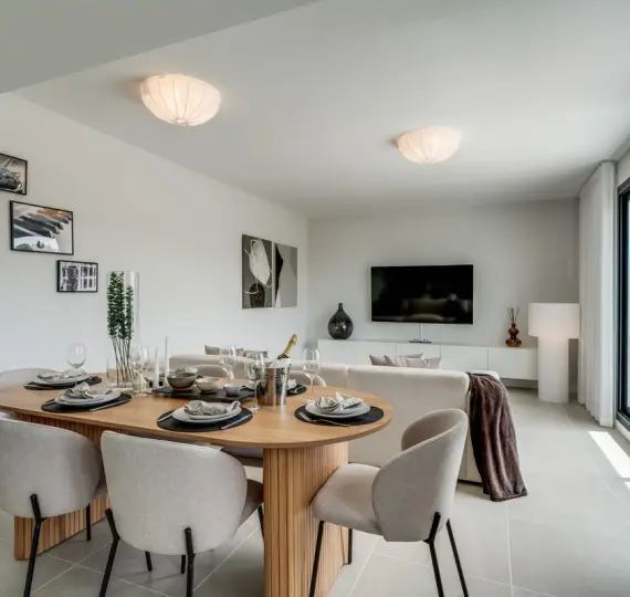 Middle floor apartment R5131783