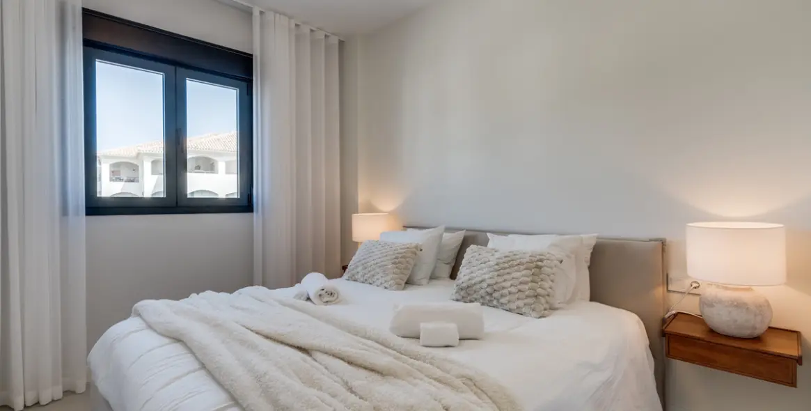 Sale of middle floor apartment in Estepona (district Estepona) 5