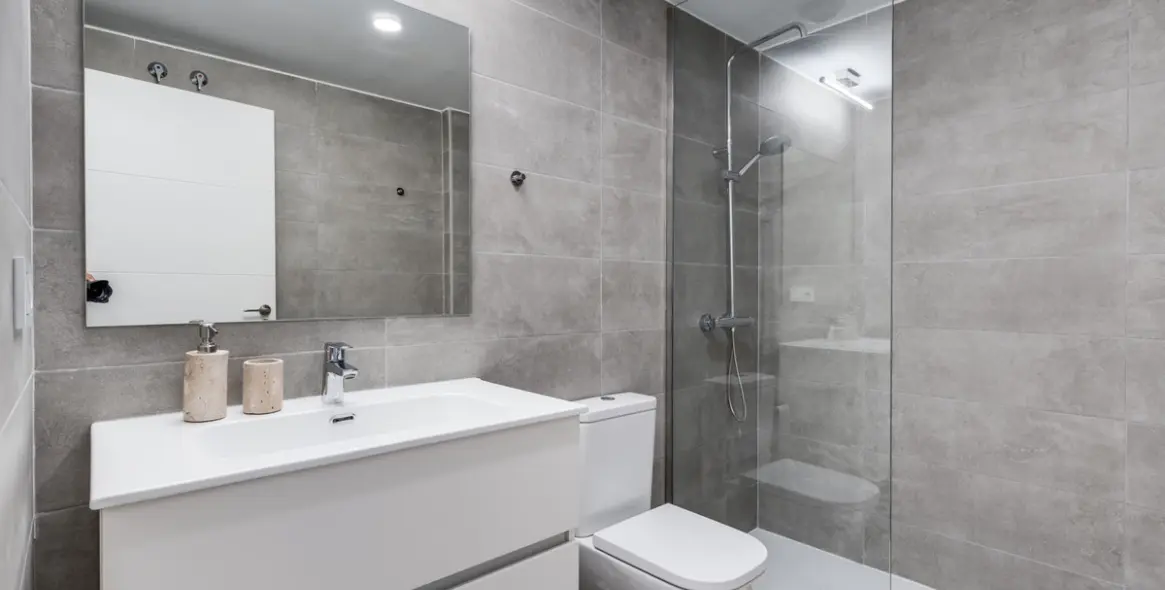 Sale of middle floor apartment in Estepona (district Estepona) 6