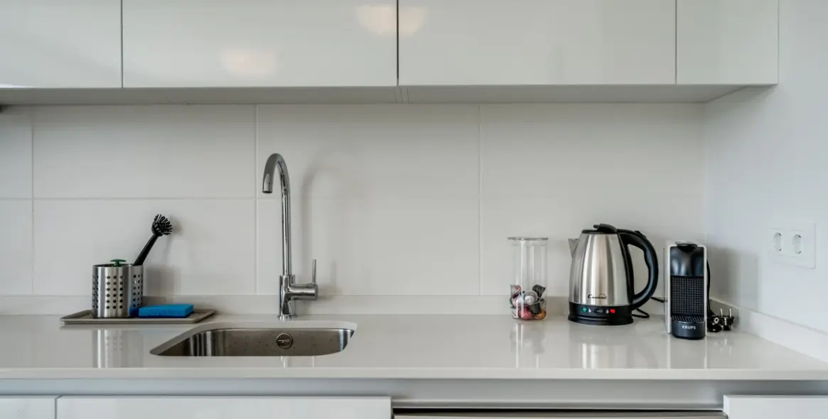 Продажа апартаментов на среднем этаже в Estepona 13