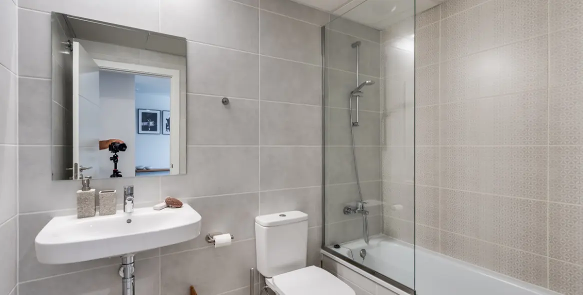 Продажа апартаментов на среднем этаже в Estepona 20