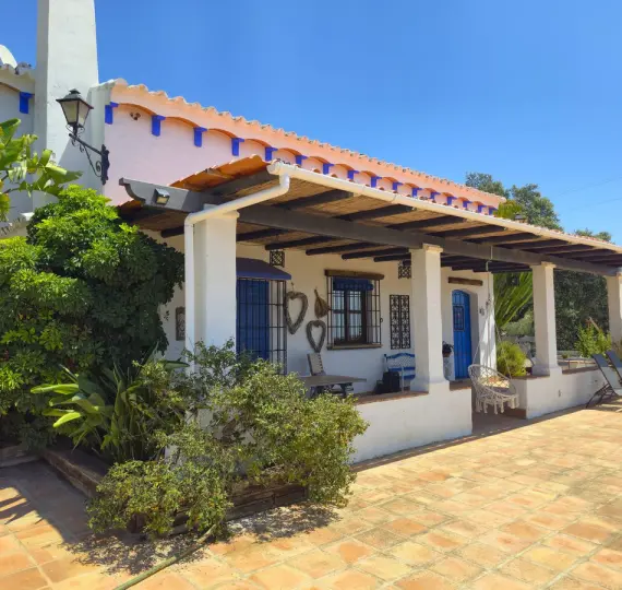 Sale of detached villa in Riogordo