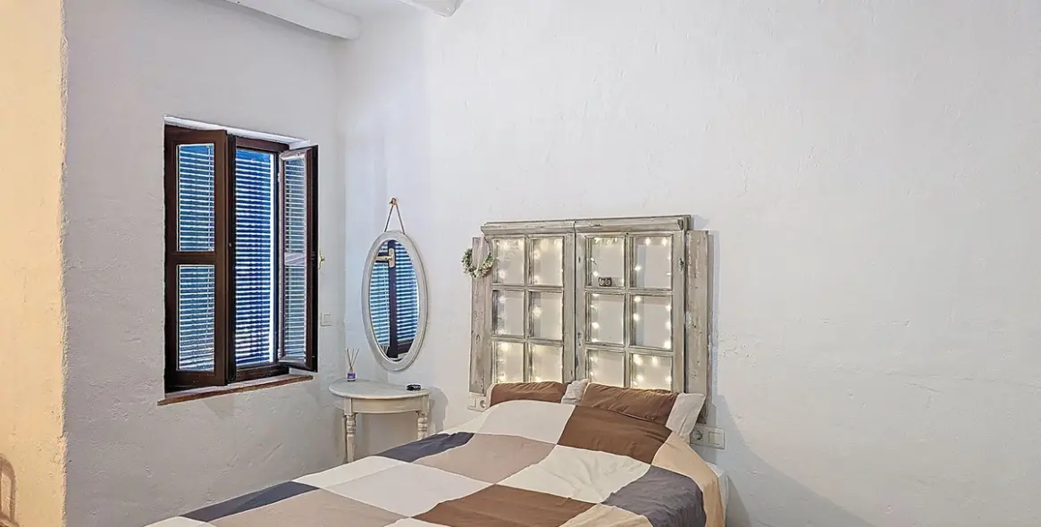 Sale of detached villa in Riogordo 23