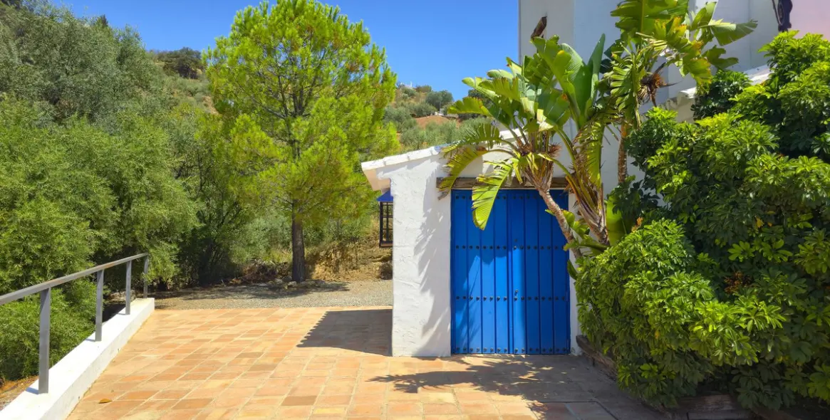 Sale of detached villa in Riogordo 41