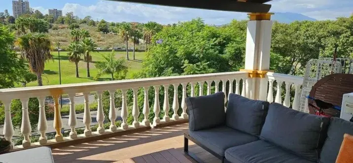 Продажа апартаментов на среднем этаже в Nueva Andalucía 4