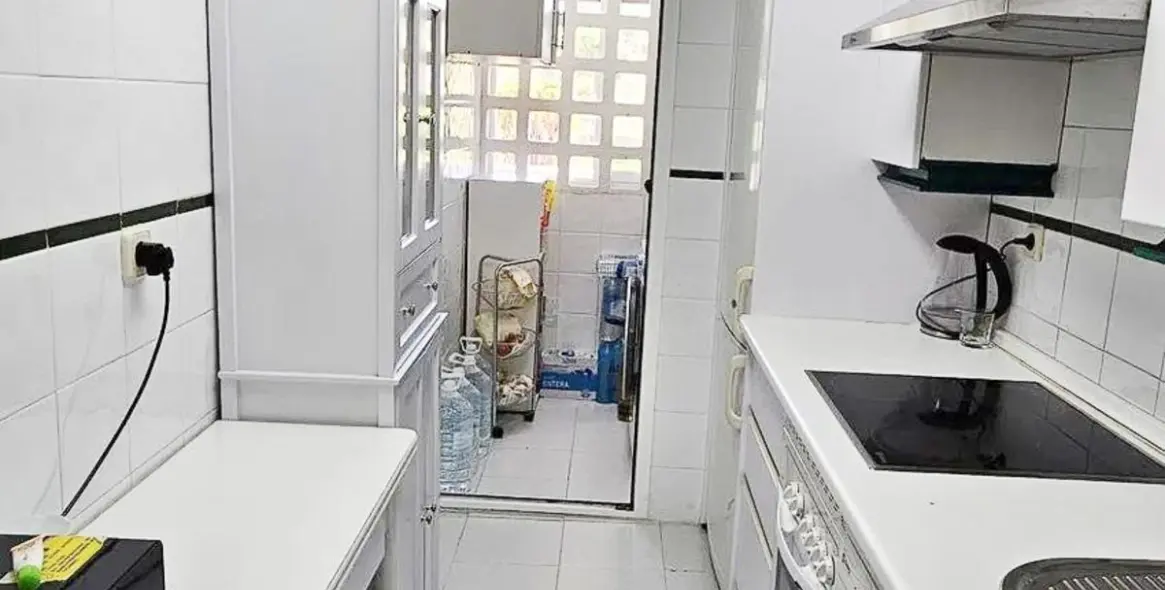 Продажа апартаментов на среднем этаже в Nueva Andalucía 9