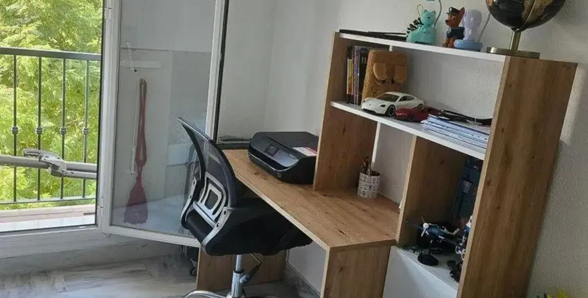 Продажа апартаментов на среднем этаже в Nueva Andalucía 18