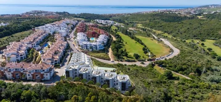 Sale of ground floor apartment in Casares 1