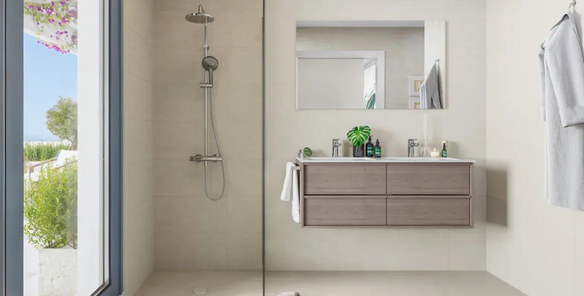 Sale of ground floor apartment in Casares 8