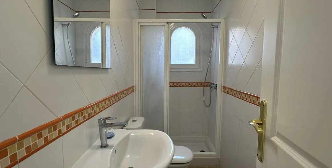 Sale of penthouse in Mijas Golf 16