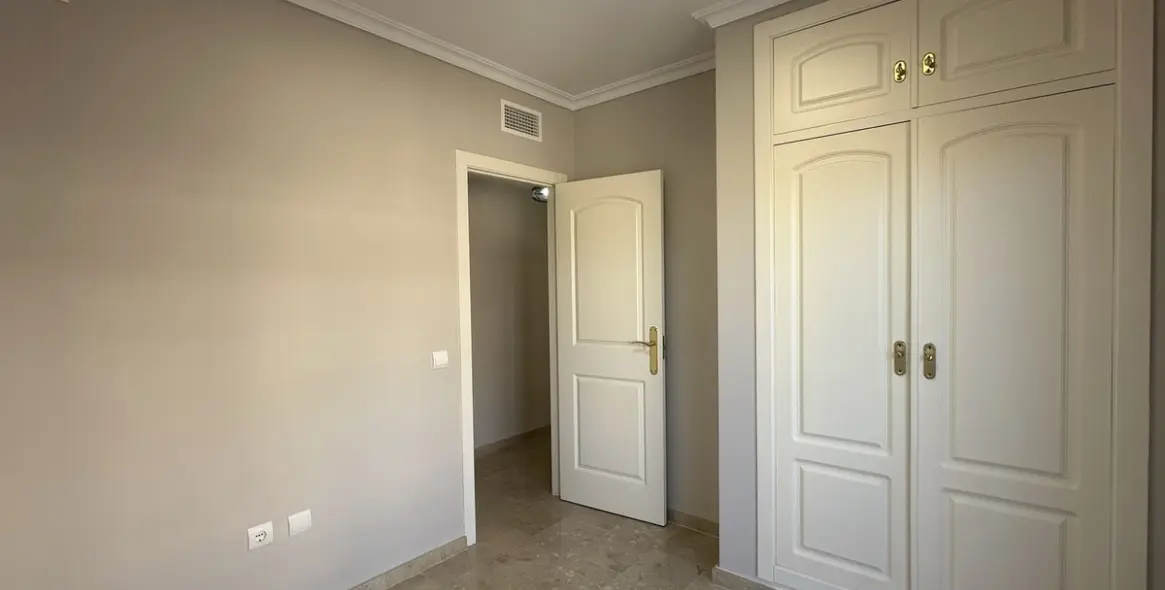 Sale of penthouse in Mijas Golf 22