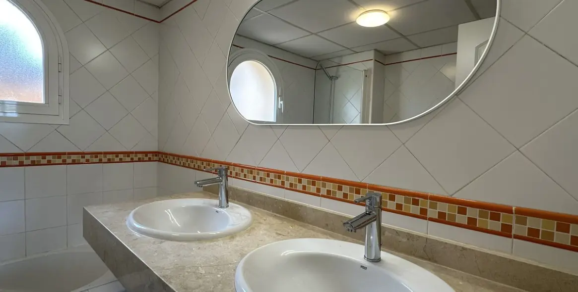 Sale of penthouse in Mijas Golf 37