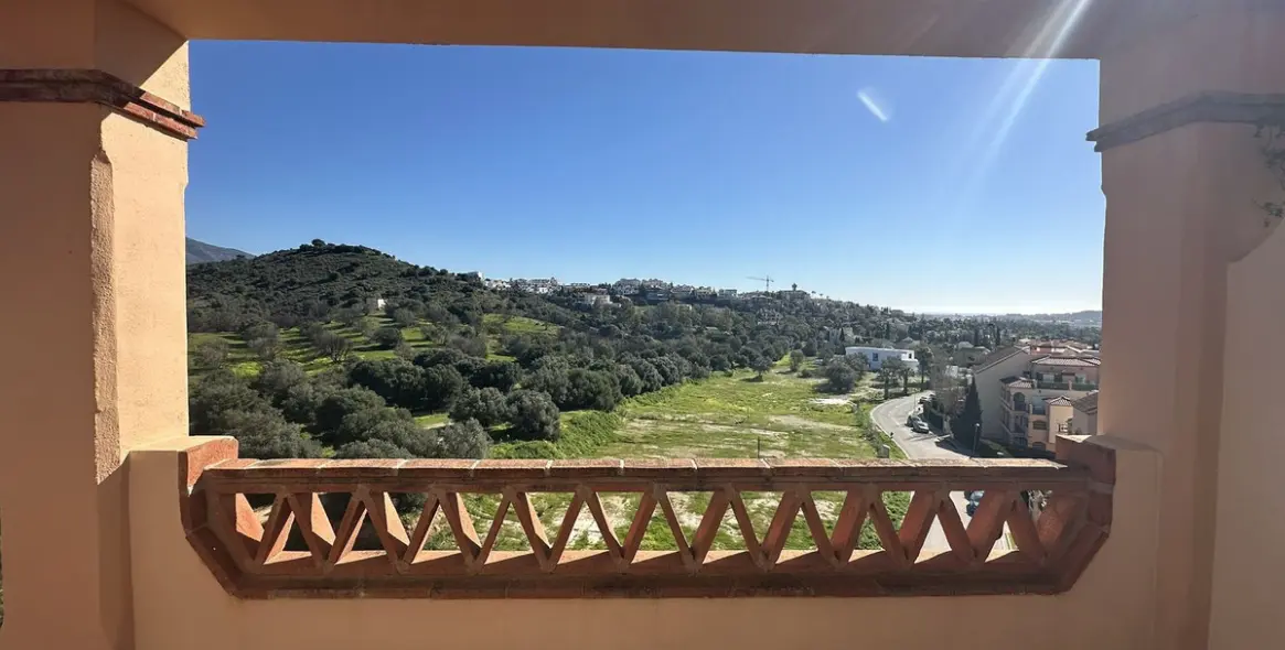 Sale of penthouse in Mijas Golf 50