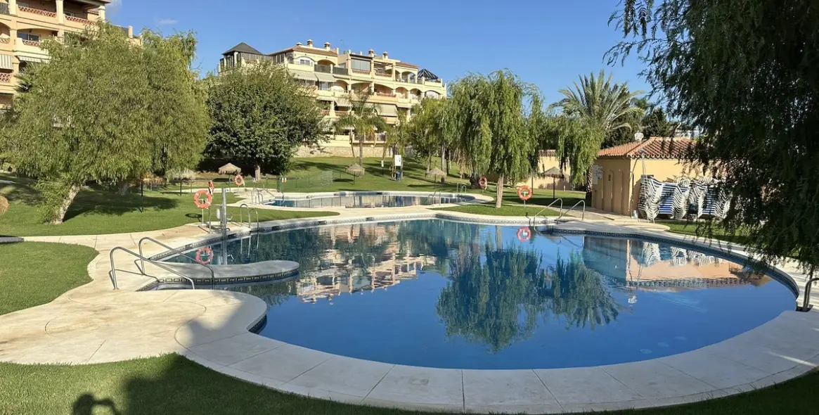 Sale of penthouse in Mijas Golf 65