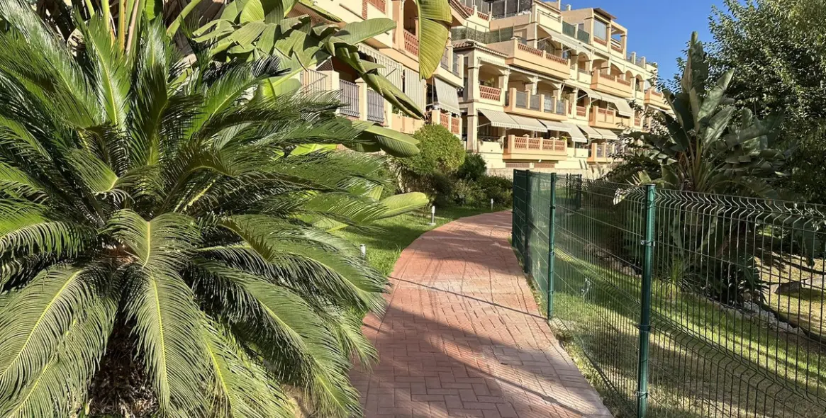 Sale of penthouse in Mijas Golf 78