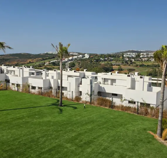 Middle floor apartment R5130898