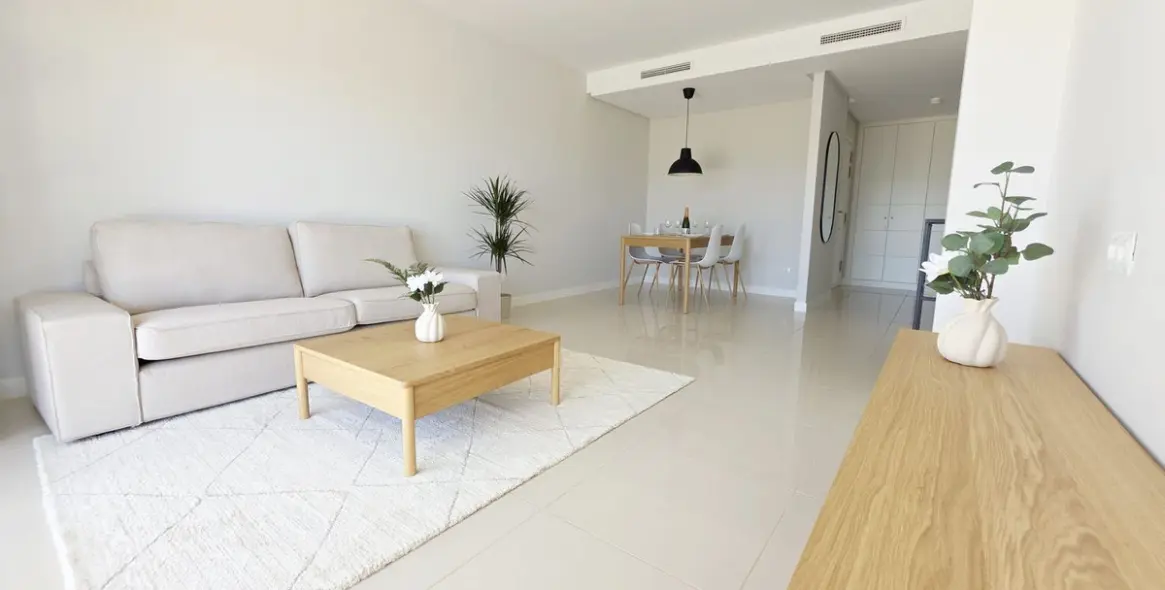 Sale of middle floor apartment in Estepona (district Estepona) 2
