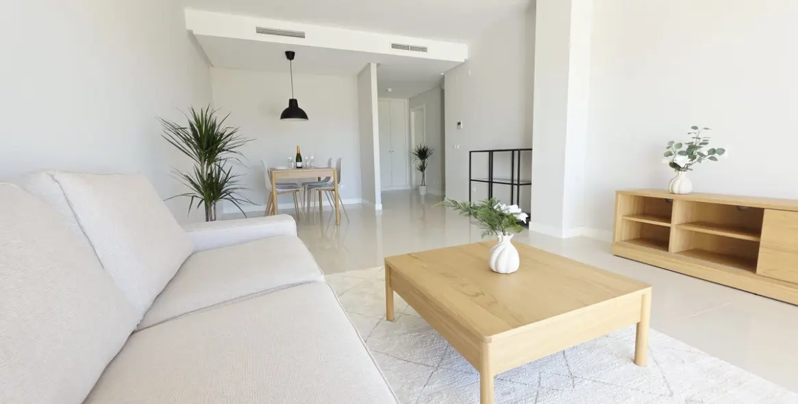 Sale of middle floor apartment in Estepona (district Estepona) 10
