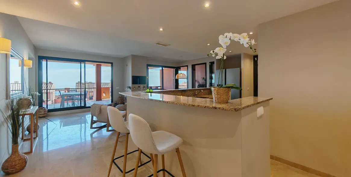 Sale of ground floor apartment in Mijas Costa 3