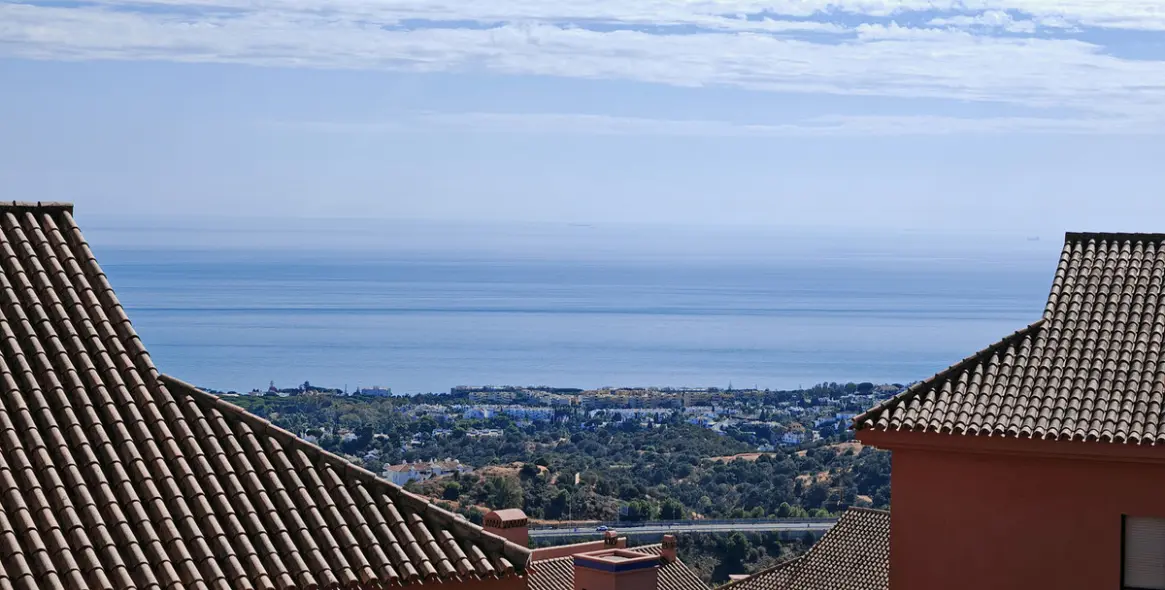 Sale of ground floor apartment in Mijas Costa 17