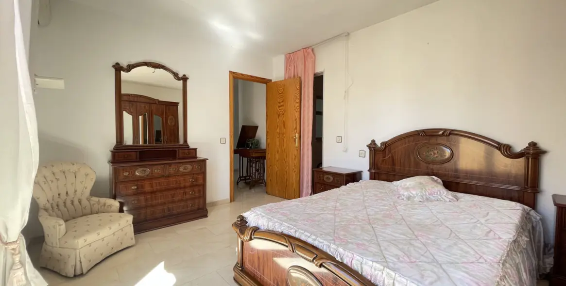 Sale of duplex in Estepona 10