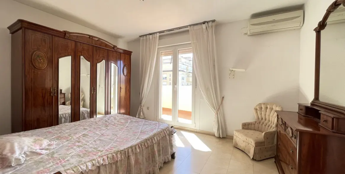 Sale of duplex in Estepona 11