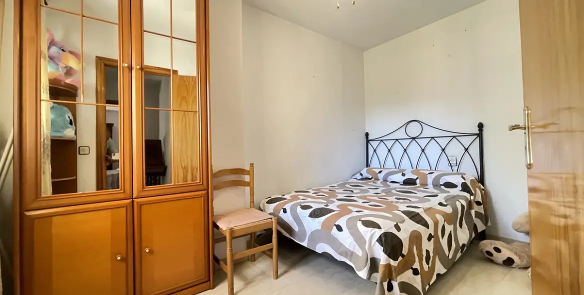 Sale of duplex in Estepona 12