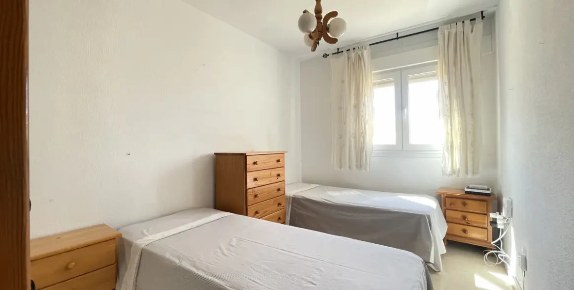 Sale of duplex in Estepona 14