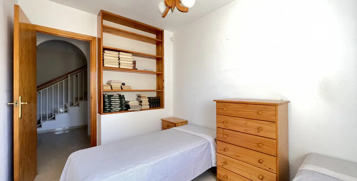 Sale of duplex in Estepona 15