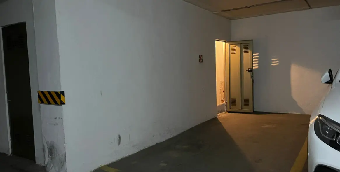 Продажа двухуровневых апартаментов в Estepona 29