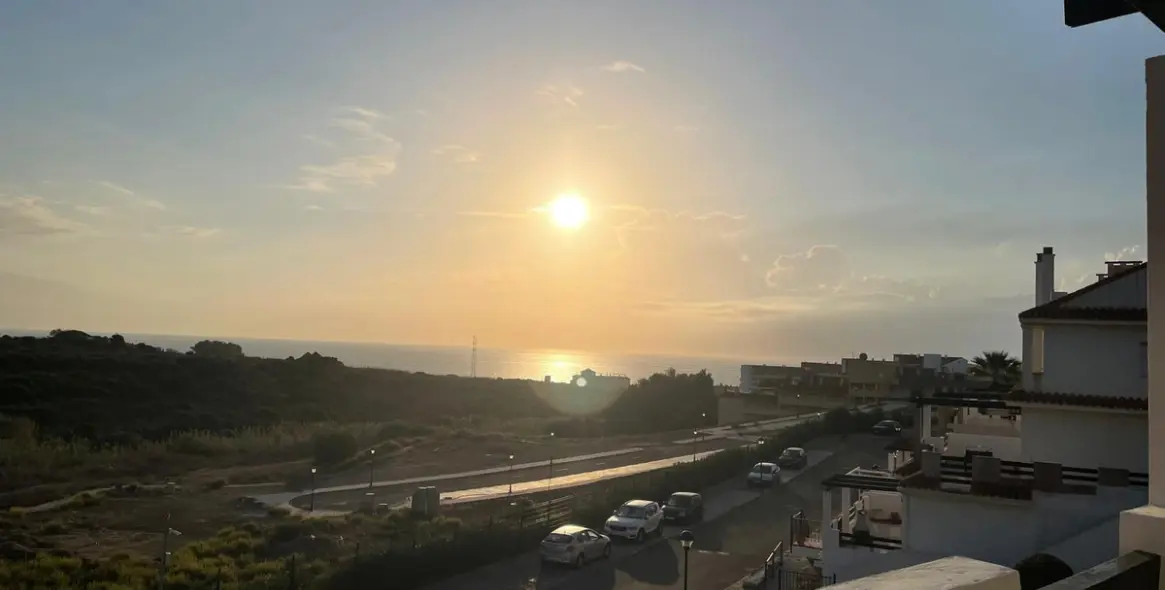 Sale of penthouse duplex in Manilva 25