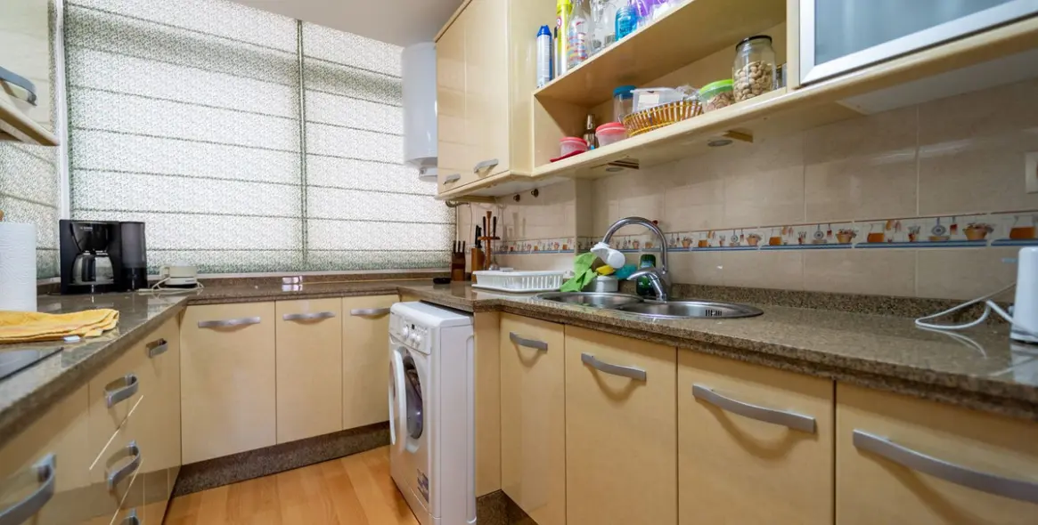 Продажа апартаментов на среднем этаже в Los Boliches 14