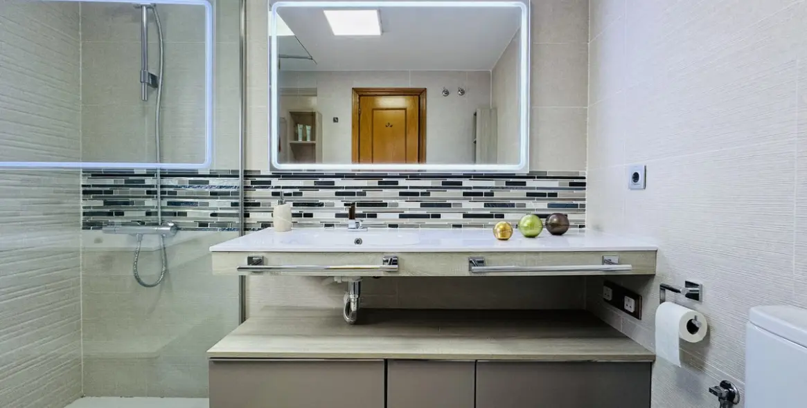 Sale of townhouse in Casares Playa 20