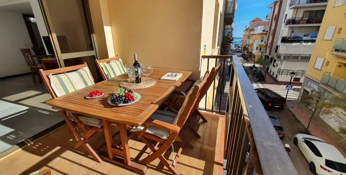 Продажа апартаментов на среднем этаже в Fuengirola 1