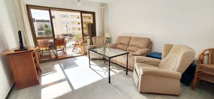 Продажа апартаментов на среднем этаже в Fuengirola 2