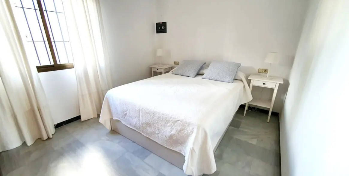 Продажа апартаментов на среднем этаже в Fuengirola 13