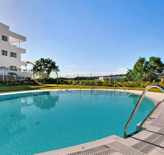 Middle floor apartment R5227939