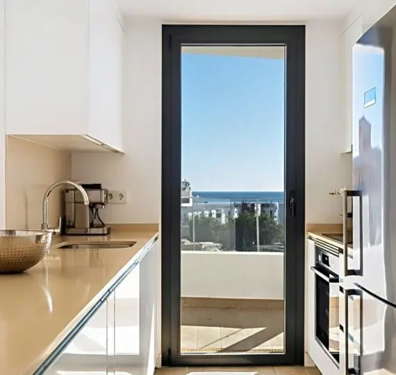 Middle floor apartment R5227939