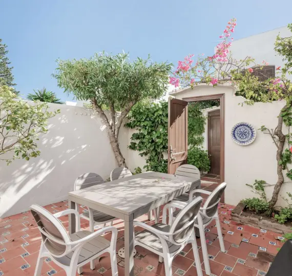 Sale of townhouse in Estepona