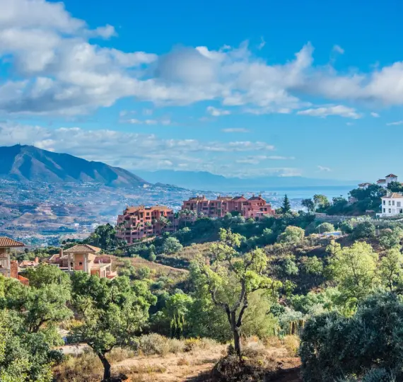 Продажа  жилого участка в La Mairena